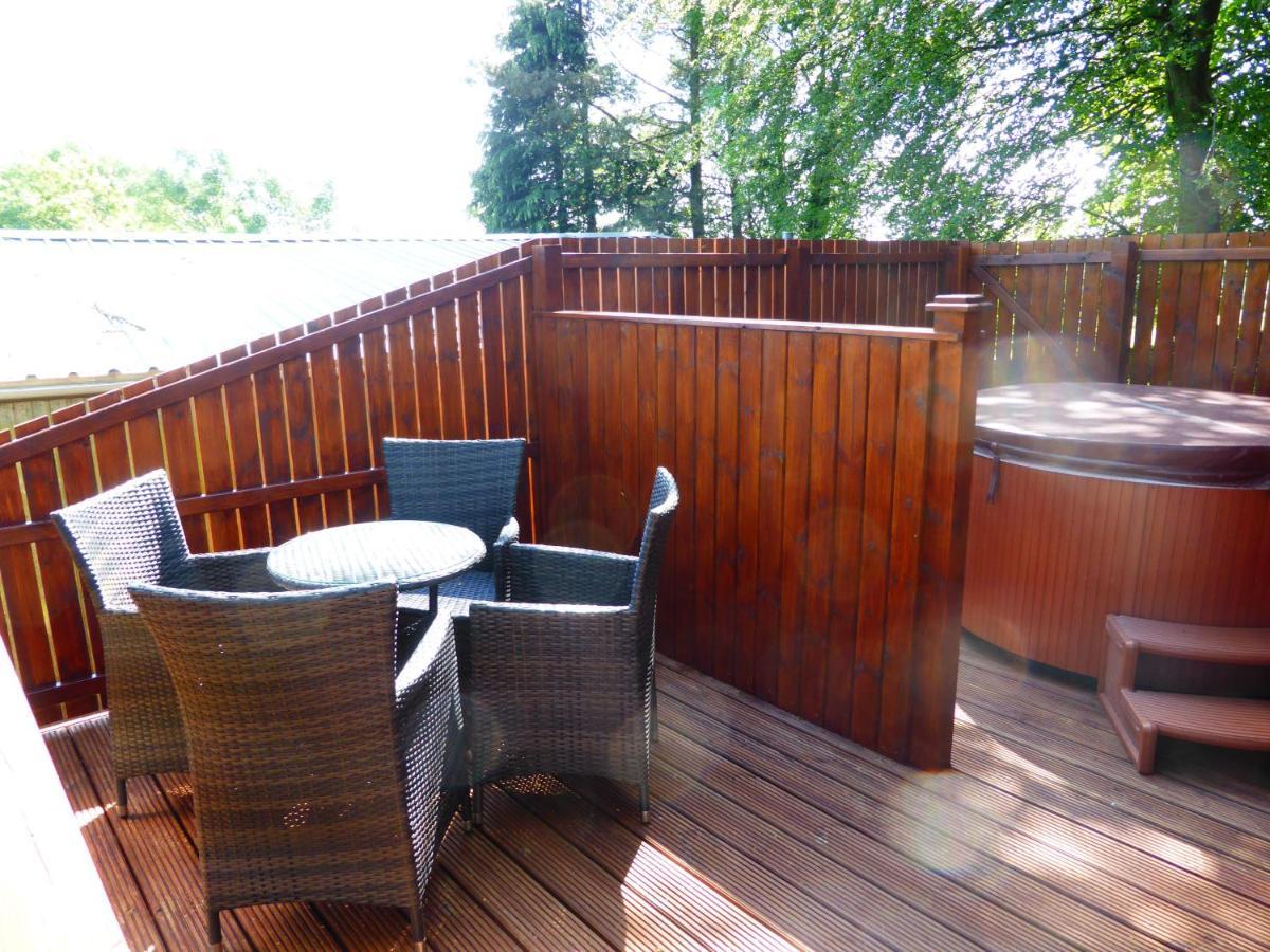 Birch 13 With Hot Tub Chalet *
