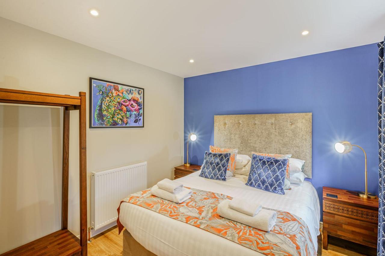 Birch 13 With Hot Tub Chalet Newton Stewart